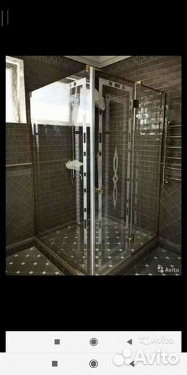 Плиточник укладка кафеля