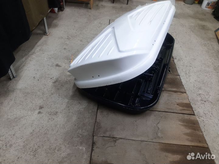 Автобокс на крышу белый