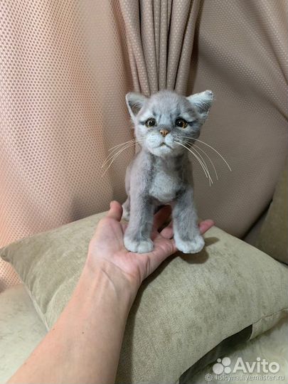 Реалистичная игрушка