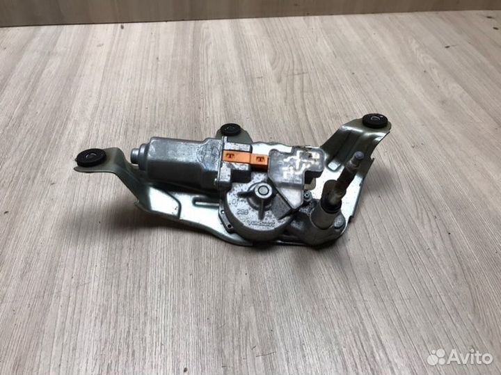 Мотор стеклоочистителя задний Nissan Ниссан