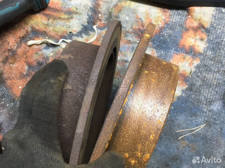 Диски тормозные задние Мицубиси Лансер 10