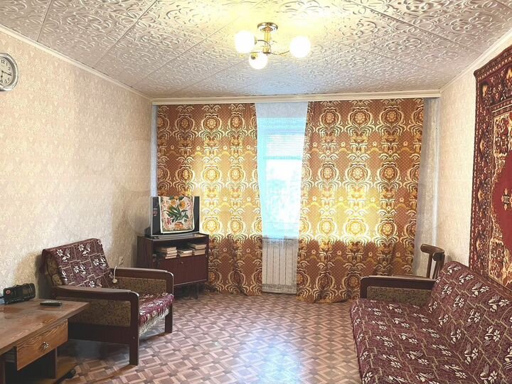 2-к. квартира, 47 м², 3/5 эт.