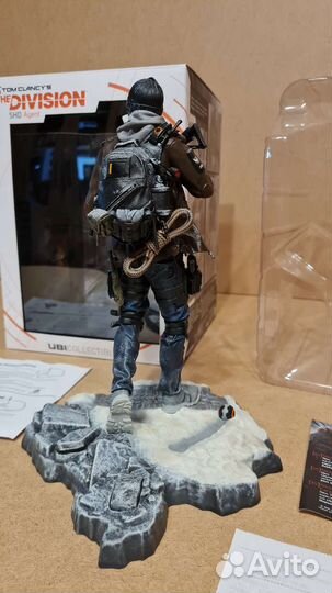 Фигурка Tom Clancy's: The Division SHD Agent