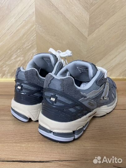 Кроссовки New balance