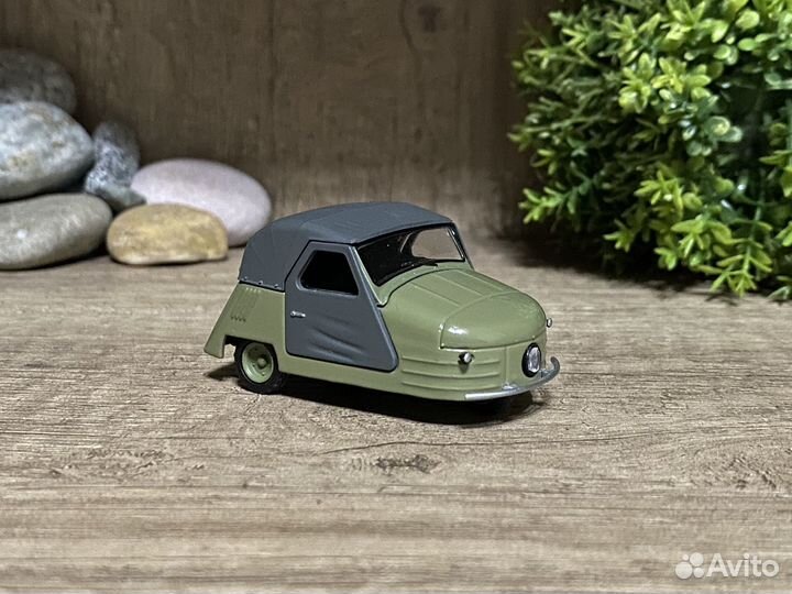 Модель автомобиля смз-С1Л