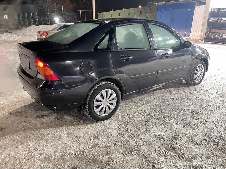 Ford Focus 1.8 МТ, 2003, 218 383 км