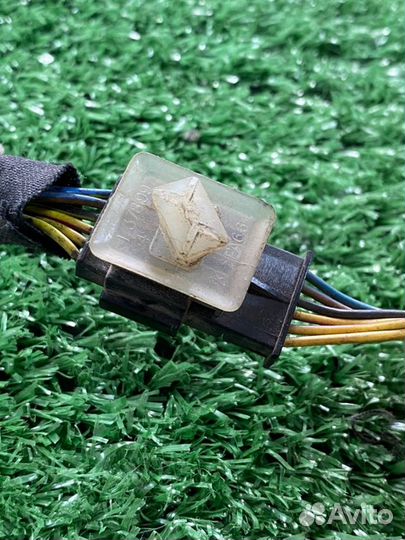 Фишка разъем Mercedes-Benz S-Class W221 273.968