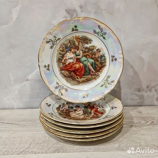 Фарфоровые блюда с ушками и тарелки Мадонна Герман