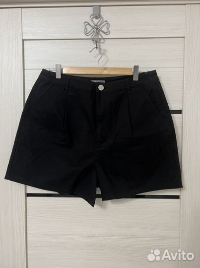 Шорты ASOS новые EU 42