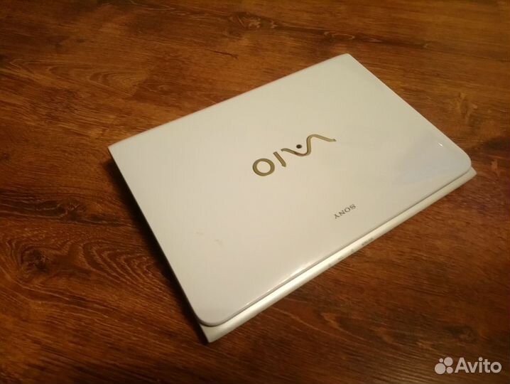 Sony model SVE111B11V