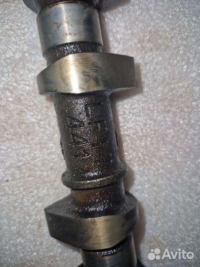 Распредвал mazda lf17 441