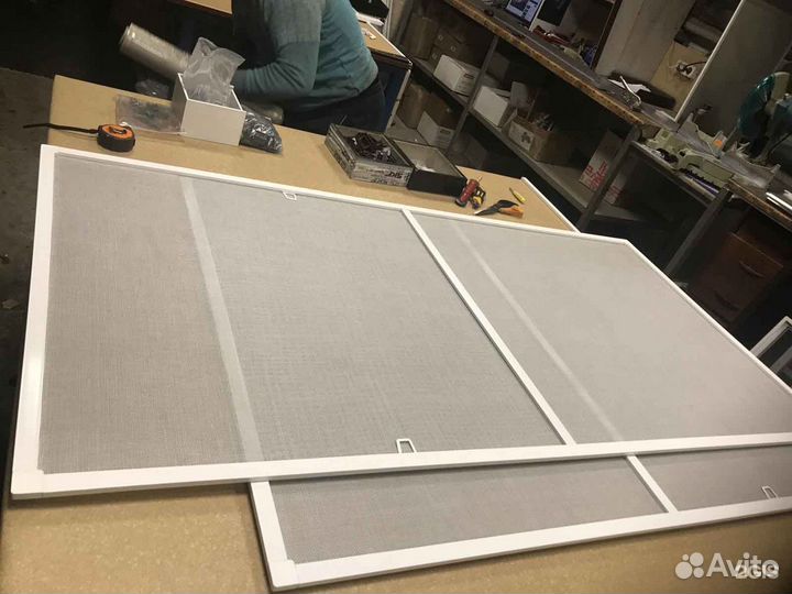 Москитная сетка Рулонная RAL2068