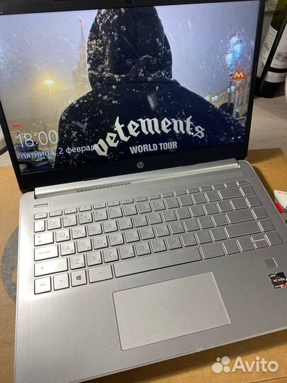 Ноутбук hp laptop