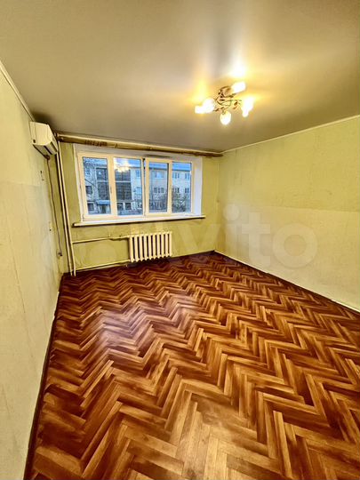 2-к. квартира, 55 м², 2/3 эт.