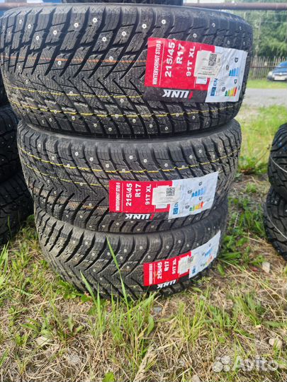 iLink Wintervorhut Stud II 215/45 R17