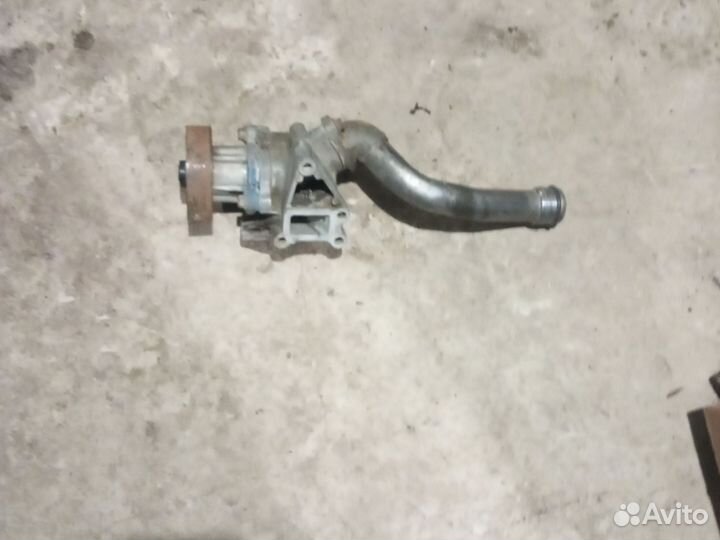 Помпа в сборе на Ниссан X Trail Т 30