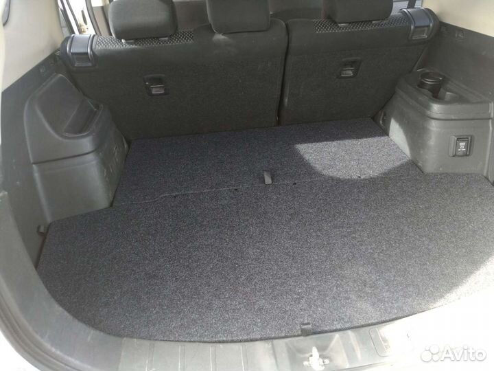 Органайзер Mitsubishi Outlander (с 2012 г.в.-н.в.)