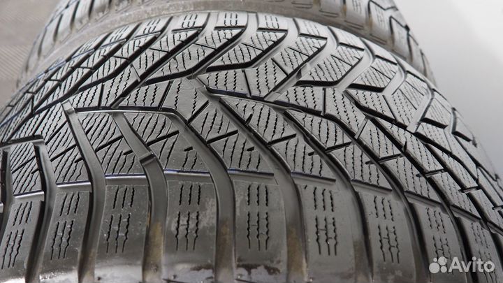 Yokohama BluEarth Winter V905 285/35 R21 и 325/30 R21