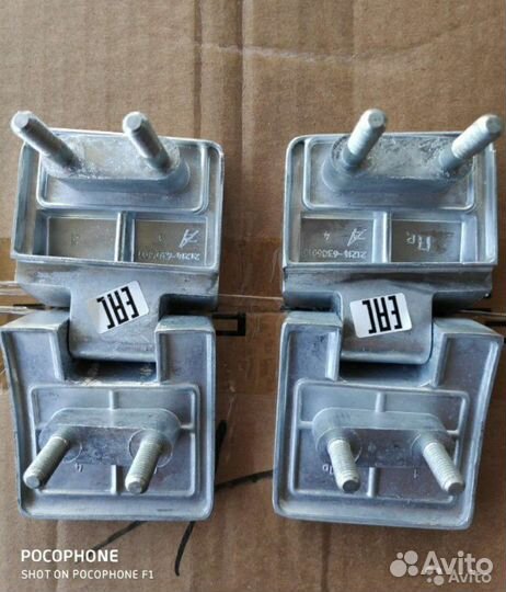 Петля крышки багажника нива