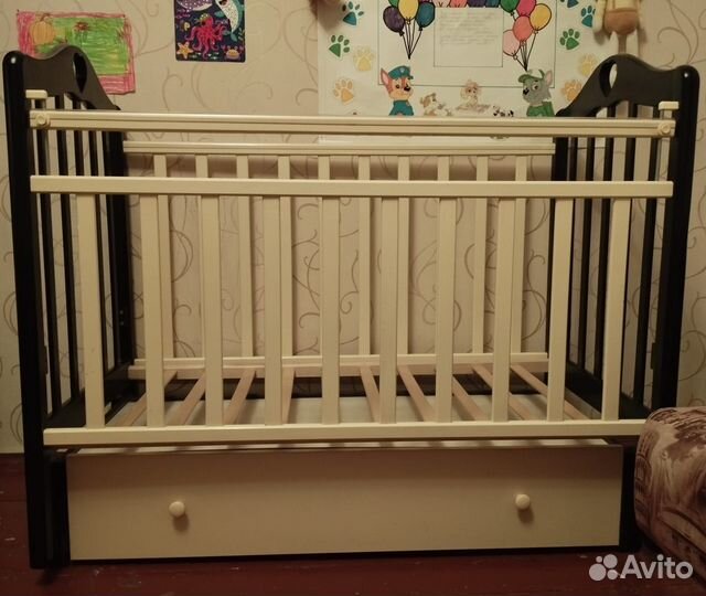 Продам детскую кроватку