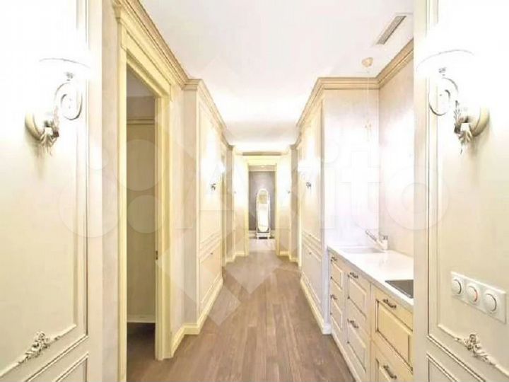 6-к. квартира, 320 м², 1/7 эт.