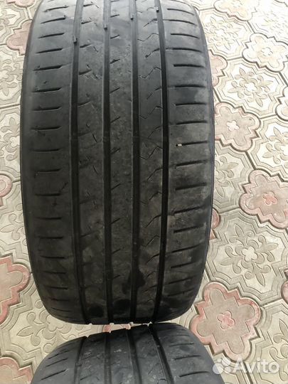 Habilead HF330 245/40 R18