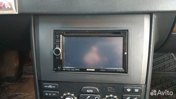 Переходная рамка 2DIN Volvo XC90 1