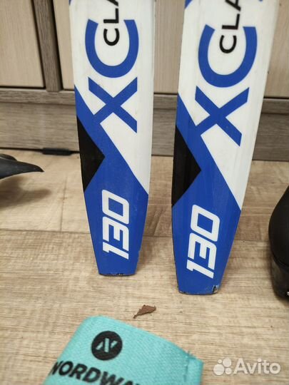 Детские лыжи 130 + ботинки 32 + палки