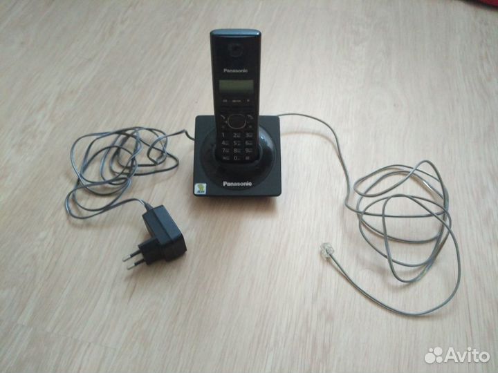 Телефон Panasonic KX-tg1711ru