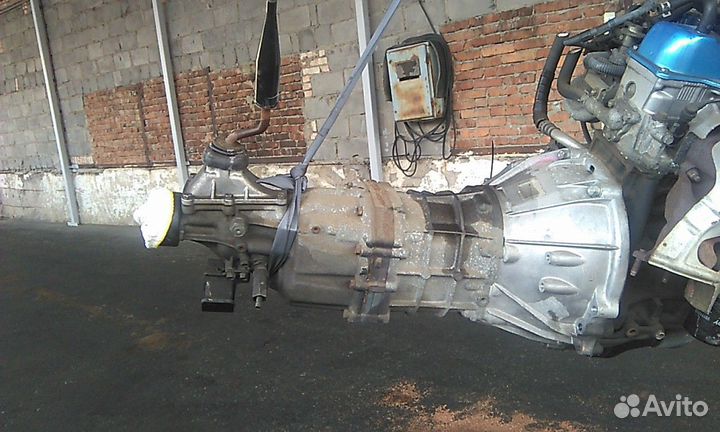 Механическая коробка МКПП toyota hilux RZN147 1RZ