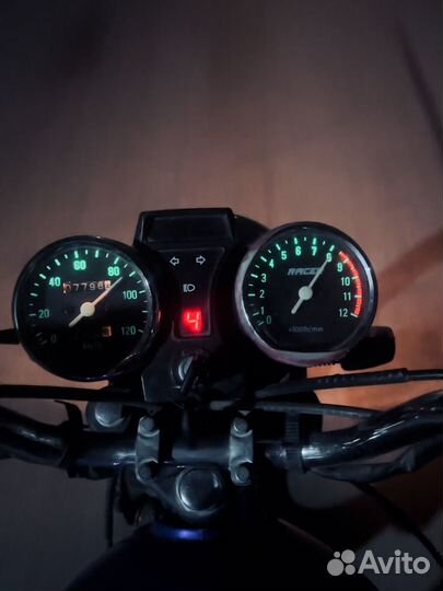 Продаю мопед