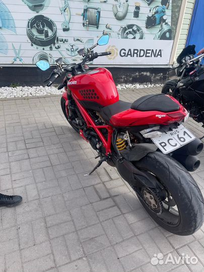 Ducati streetfighter 848