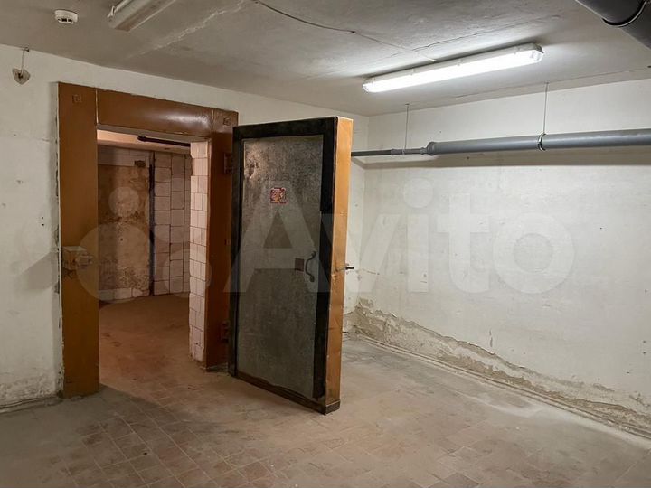 Свободного назначения, 880 м²