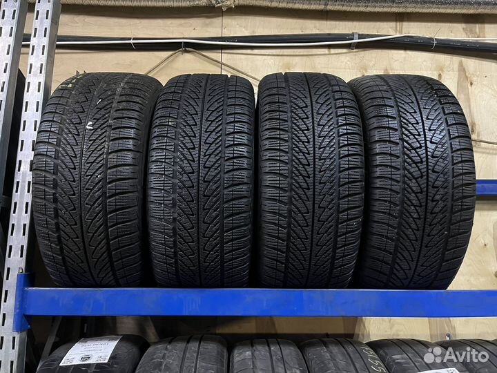Goodyear UltraGrip 8 Performance 225/40 R18