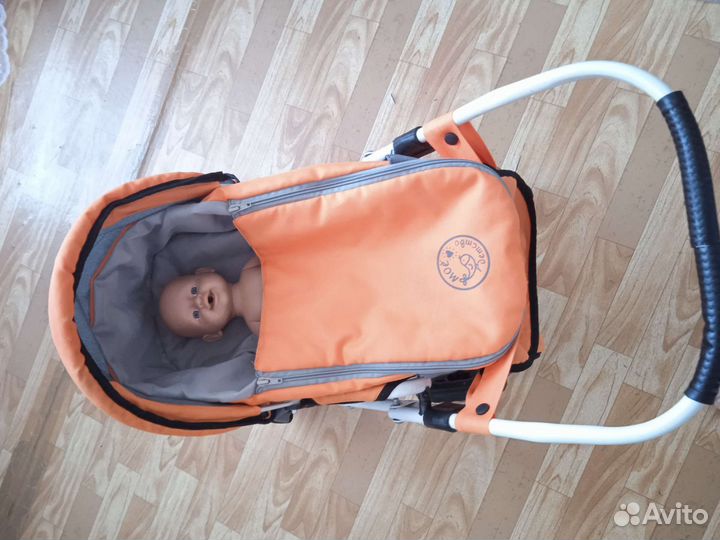 Коляска для кукол