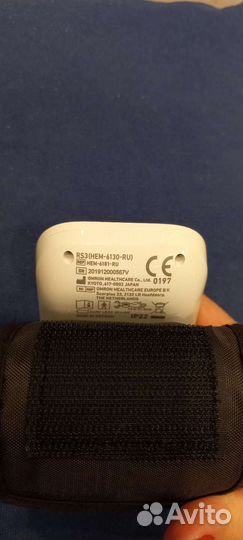 Тонометр на запястье omron RS3