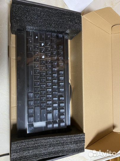 Механическая клавиатура Oklick