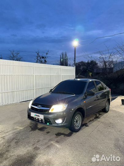 LADA Granta 1.6 МТ, 2015, 106 000 км
