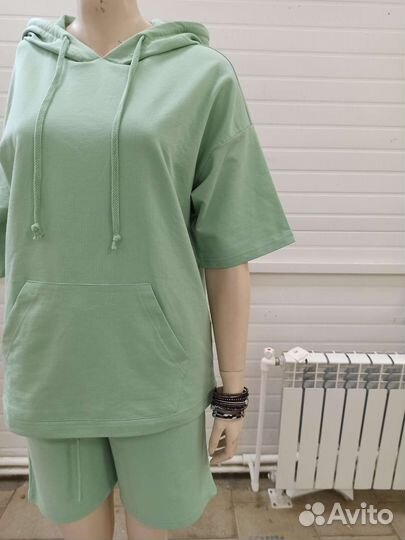 Шорты новые с карманами хлопок