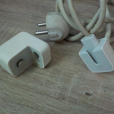 Кабель питания 220V Macbook Z622-0168