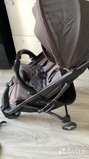 Коляска прогулочная трость yoyo