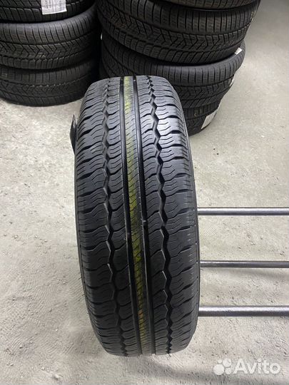 Nexen CP 521 215/70 R16