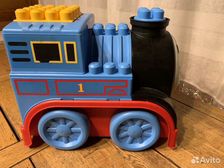 Игрушка паровоз мега бокс
