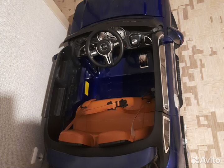 Детский электромобиль двухместный бу