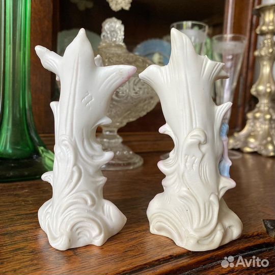 Старинные парные вазочки