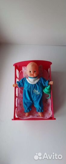 Кукла пупс в кроватке
