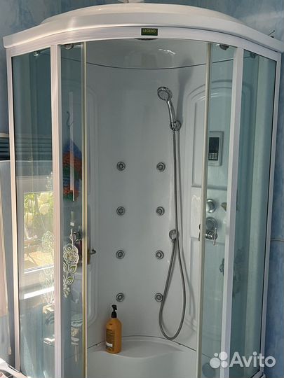 Душевая кабина