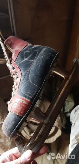 Коньки хоккейные 43 размер