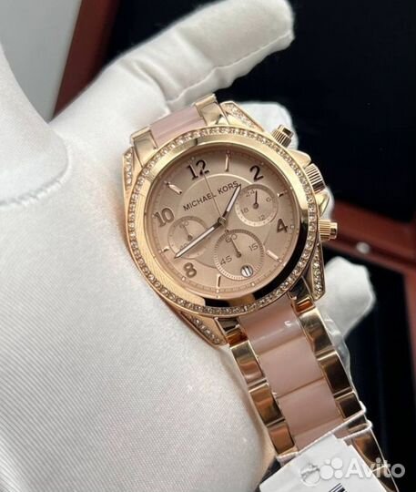 Наручные женские часы Michael Kors MK5943