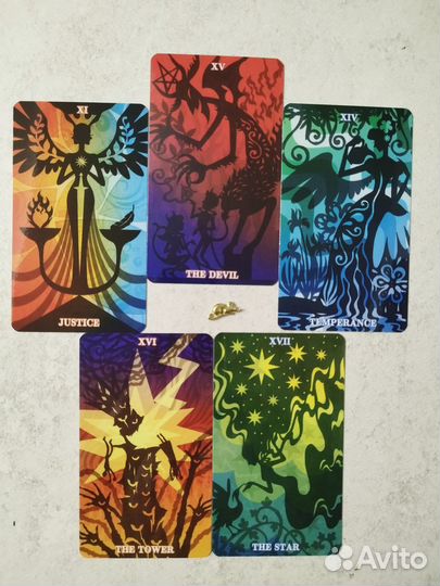 Silhouettes Tarot